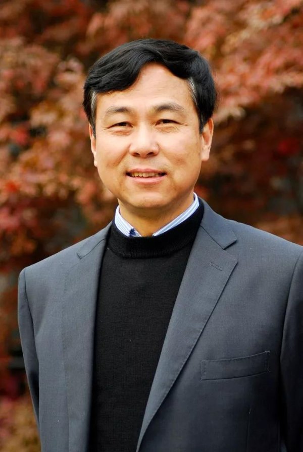 配资平台公司 卢锋：应对美方关税战：历史经验与当前选择